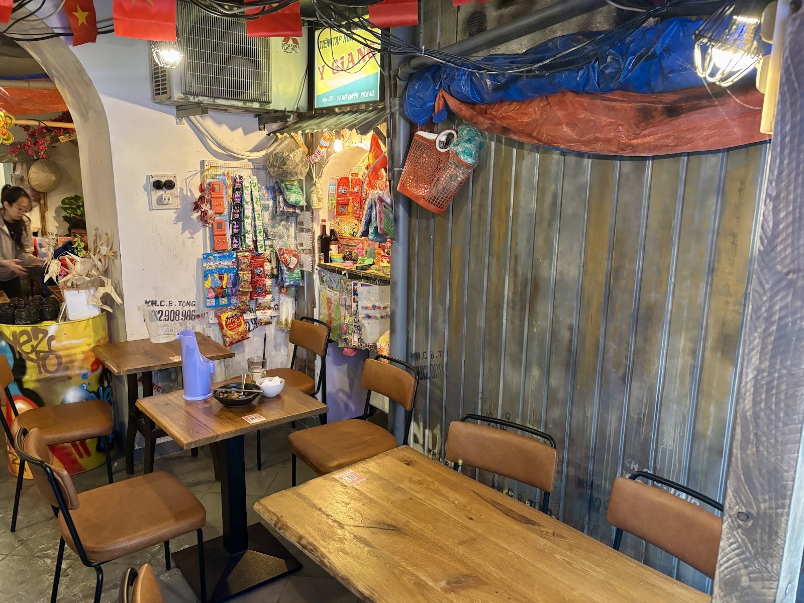 District 10 - Saigon Street Food: the place