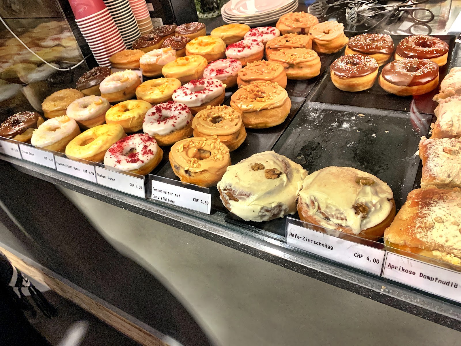 Bakery Bakery Schaffhauserplatz: food & drinks