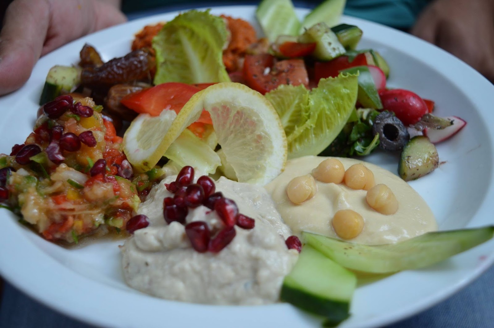 Robin Food Kollektief: food & drinks