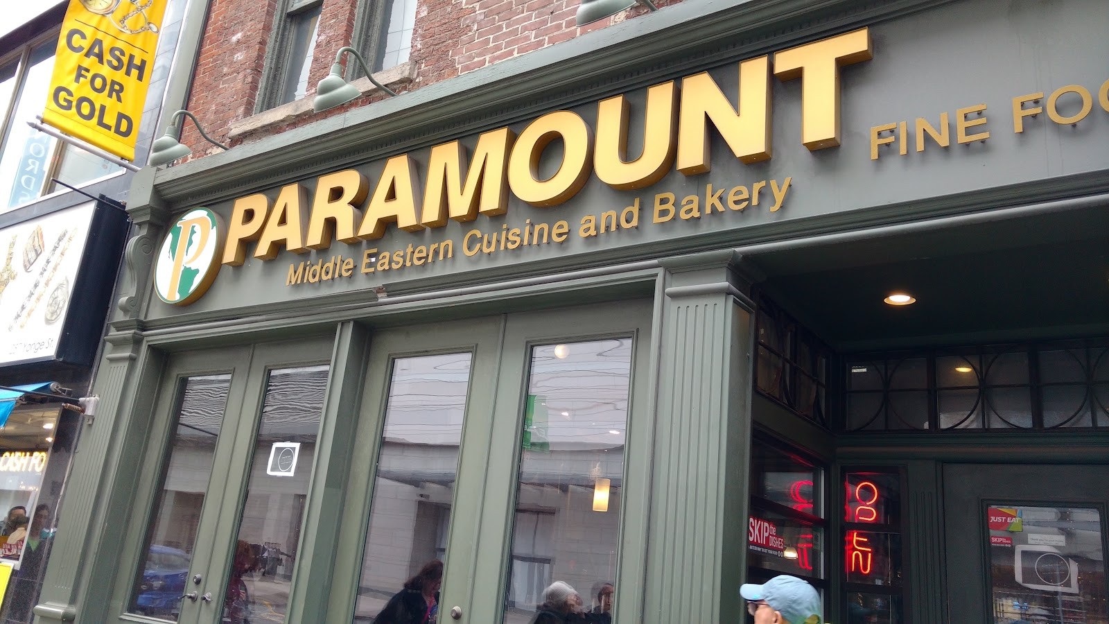 Paramount Middle Eastern Kitchen: the place