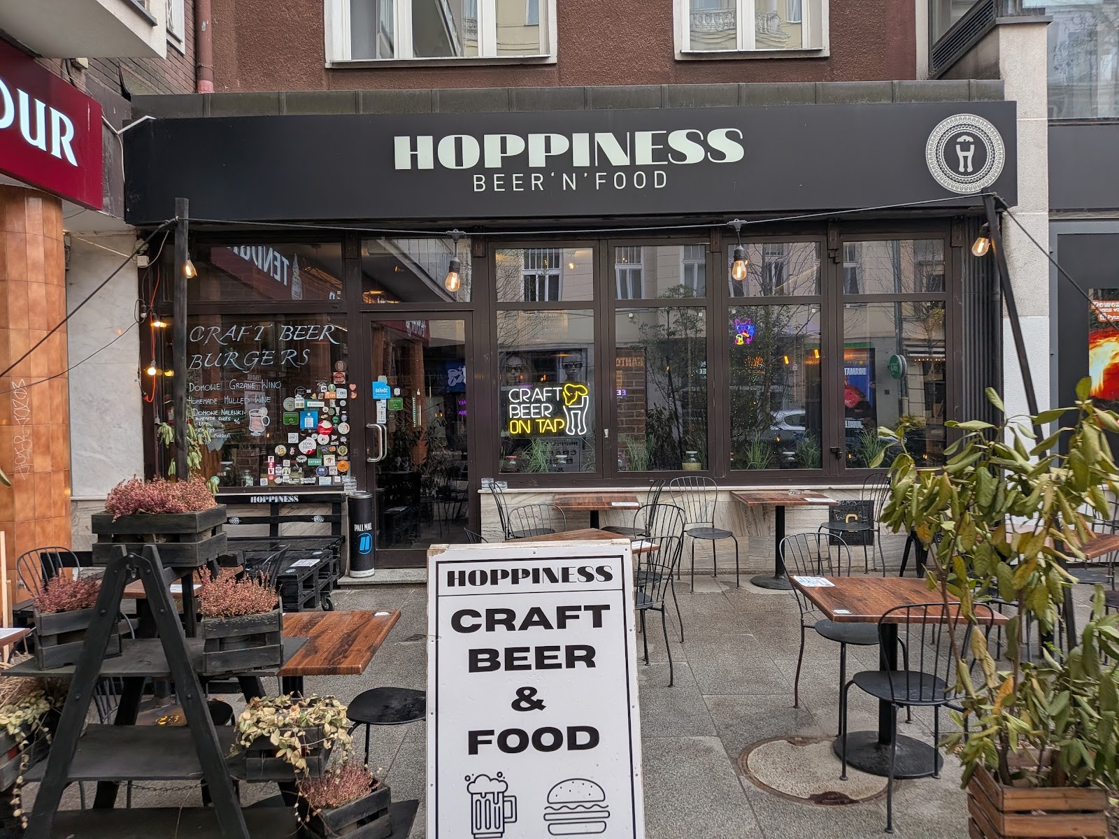 Hoppiness Beer & Food: the place