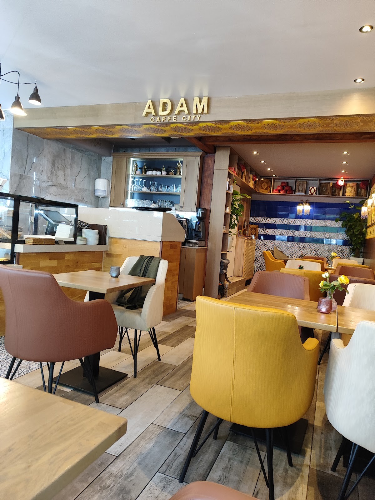 Adam Café City: the place