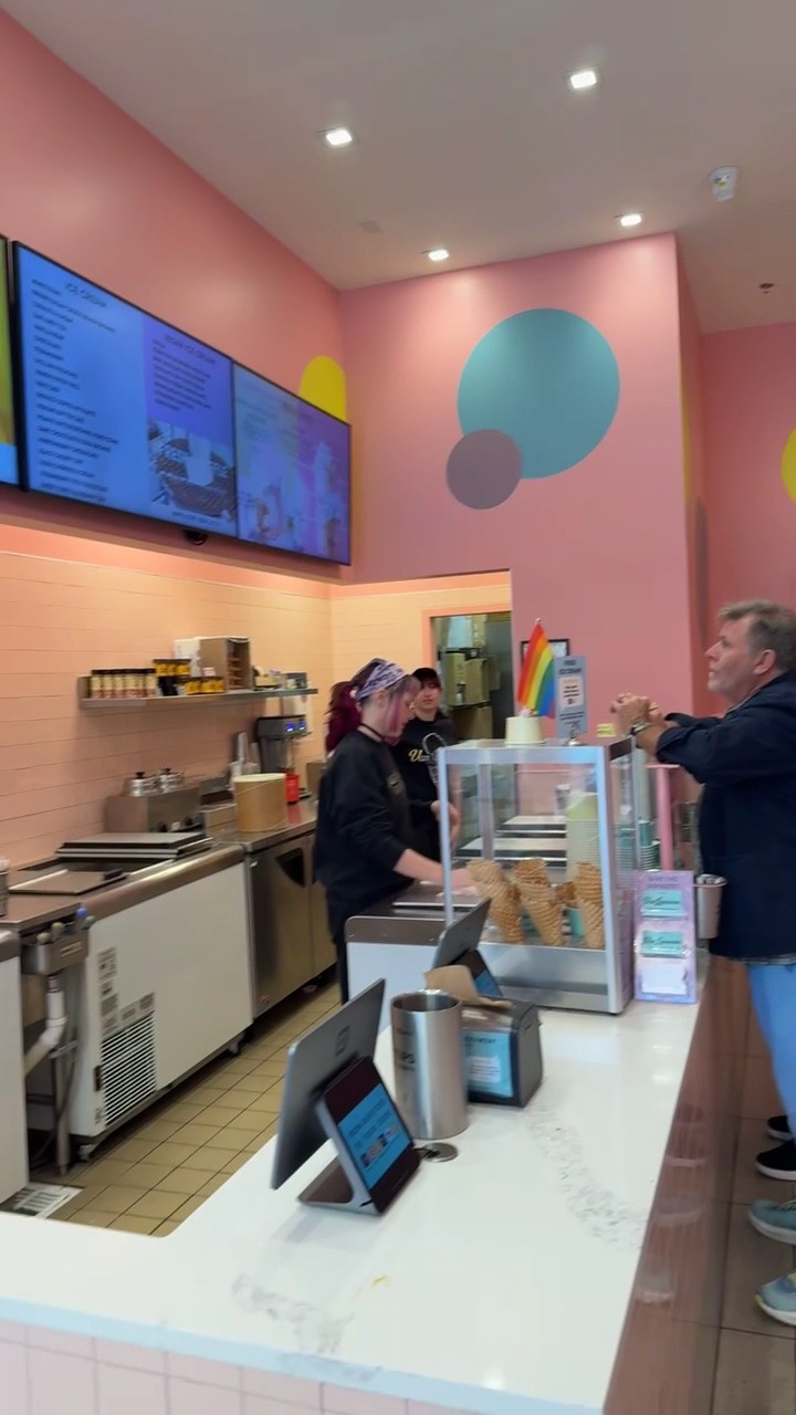 Van Leeuwen Ice Cream: the place