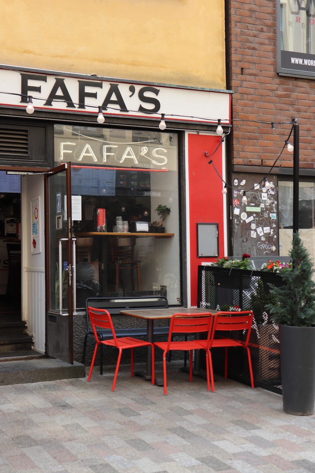 Fafa's Iso Roba: the place