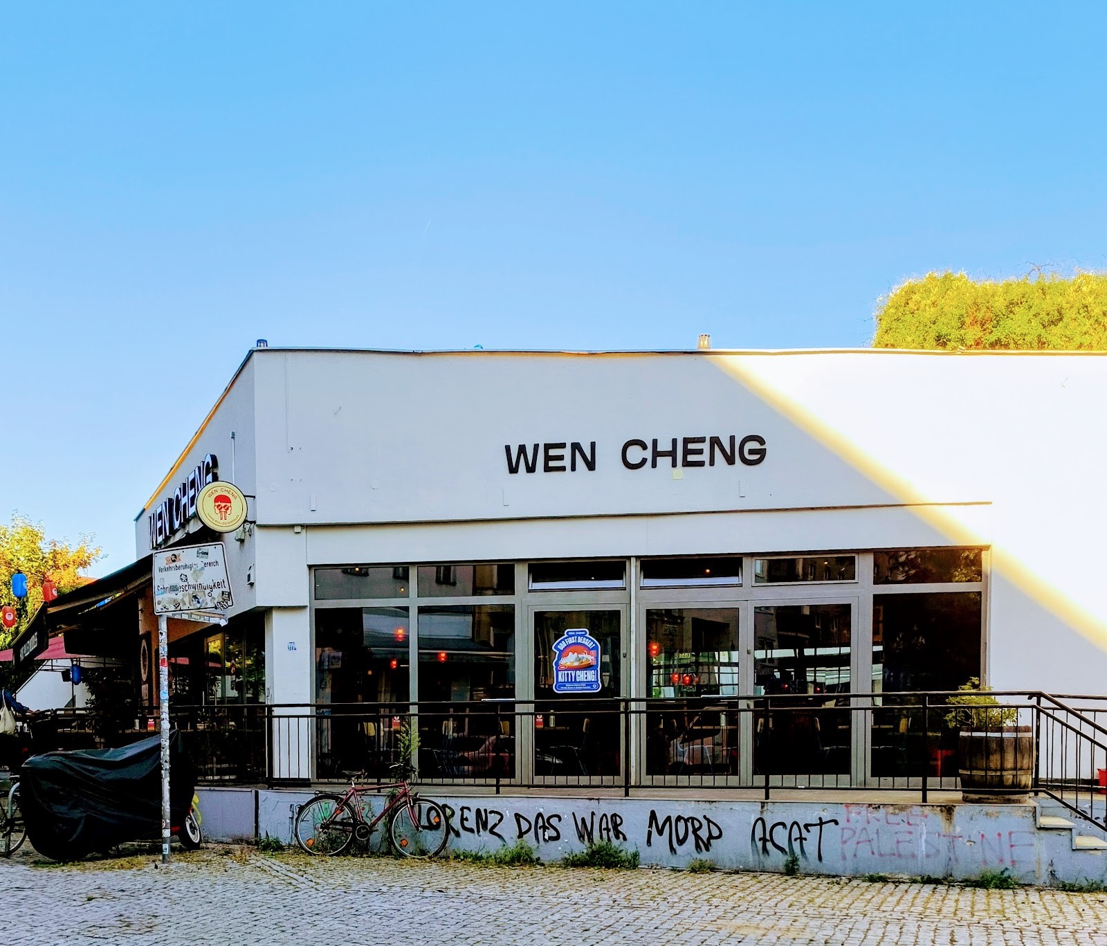 Wen Cheng Görlitzer: the place