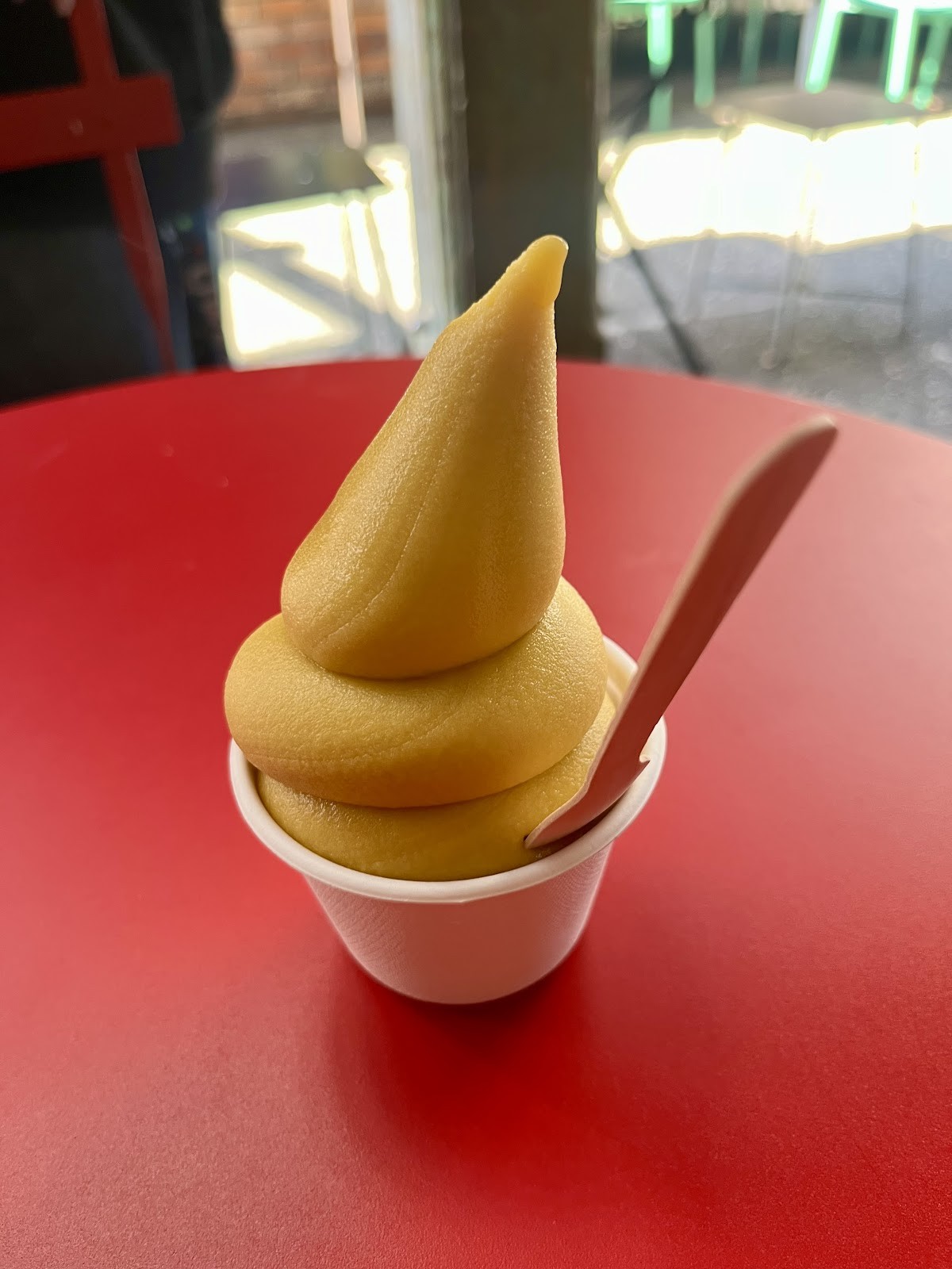 Lulu's Açai Bar: food & drinks