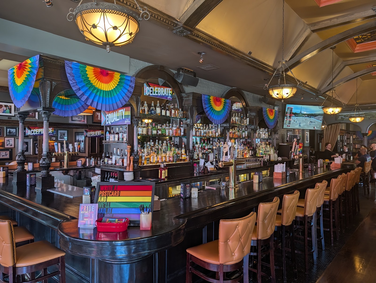 Lady Gregory's Irish Bar & Restaurant: the place