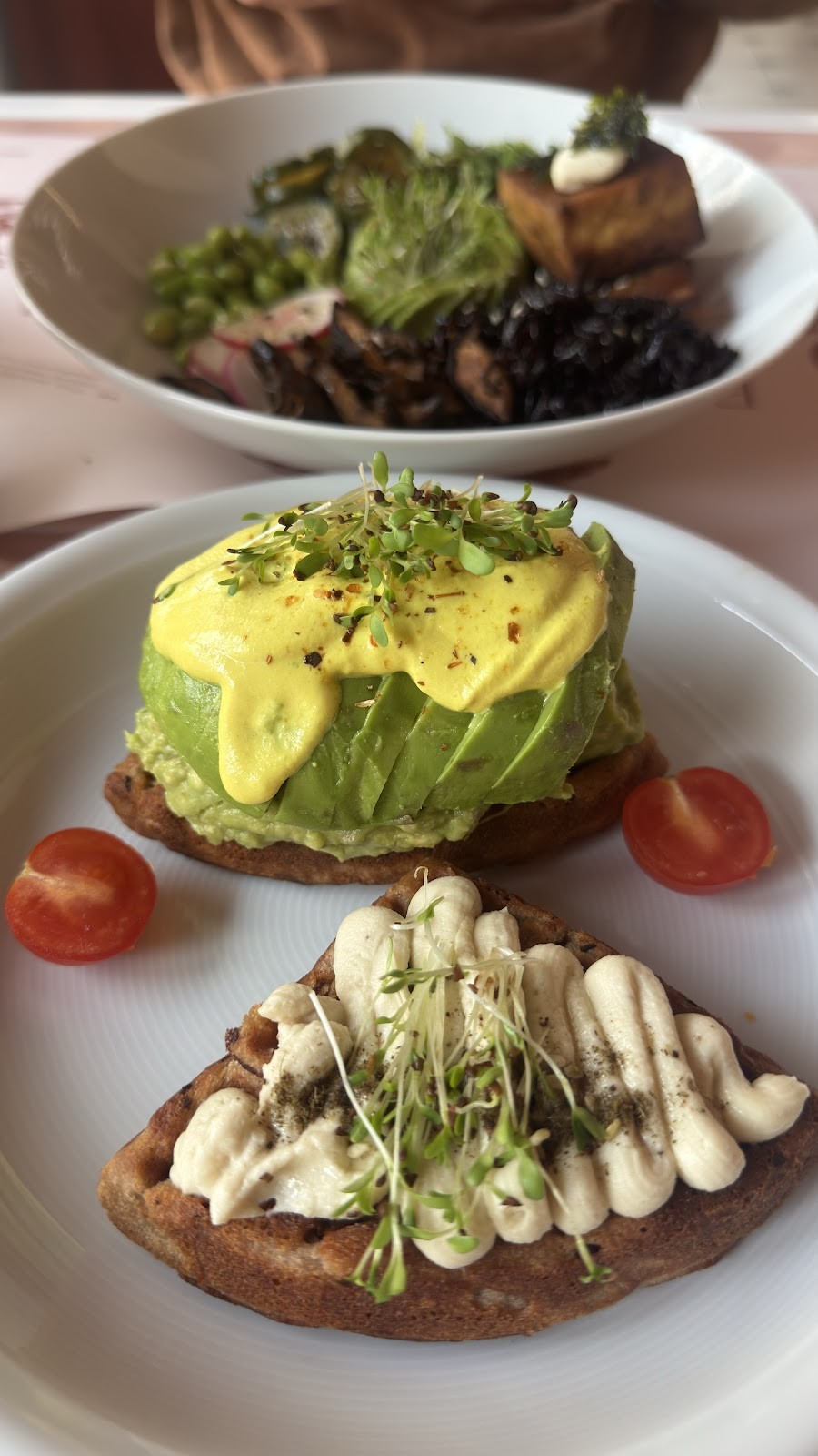 Eco Mind - Gastro Botanical Cafe & Concept Store: food & drinks