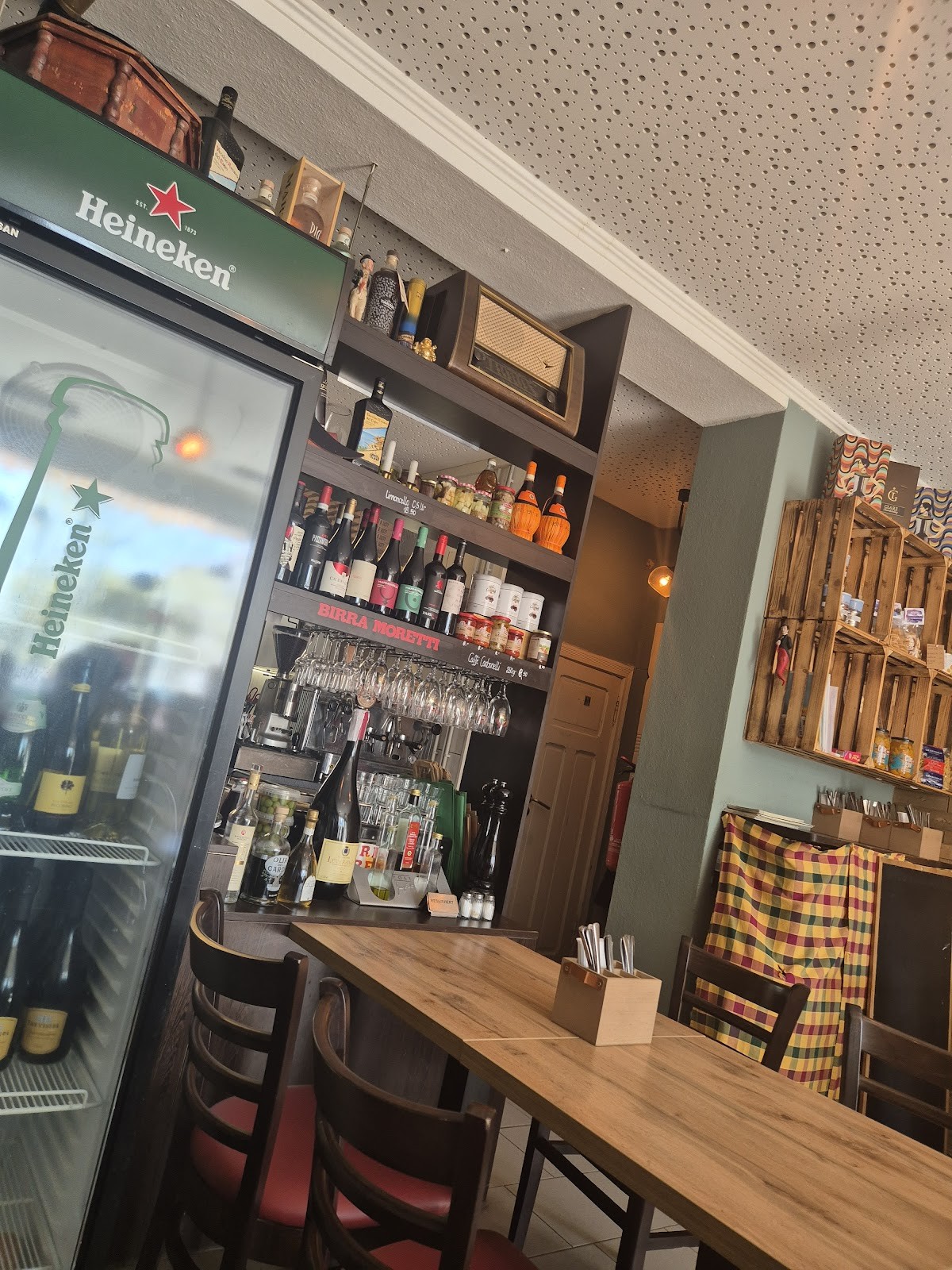 Manifattura del Gusto Pizzeria und Feinkost schöneweide: the place