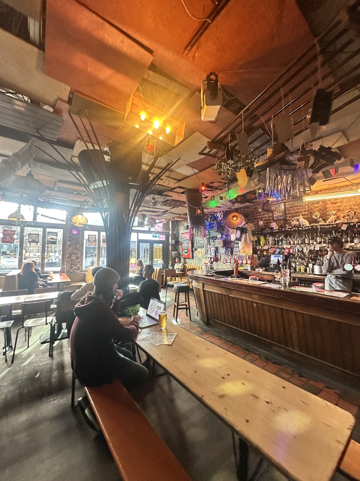 Beelzebab: the place
