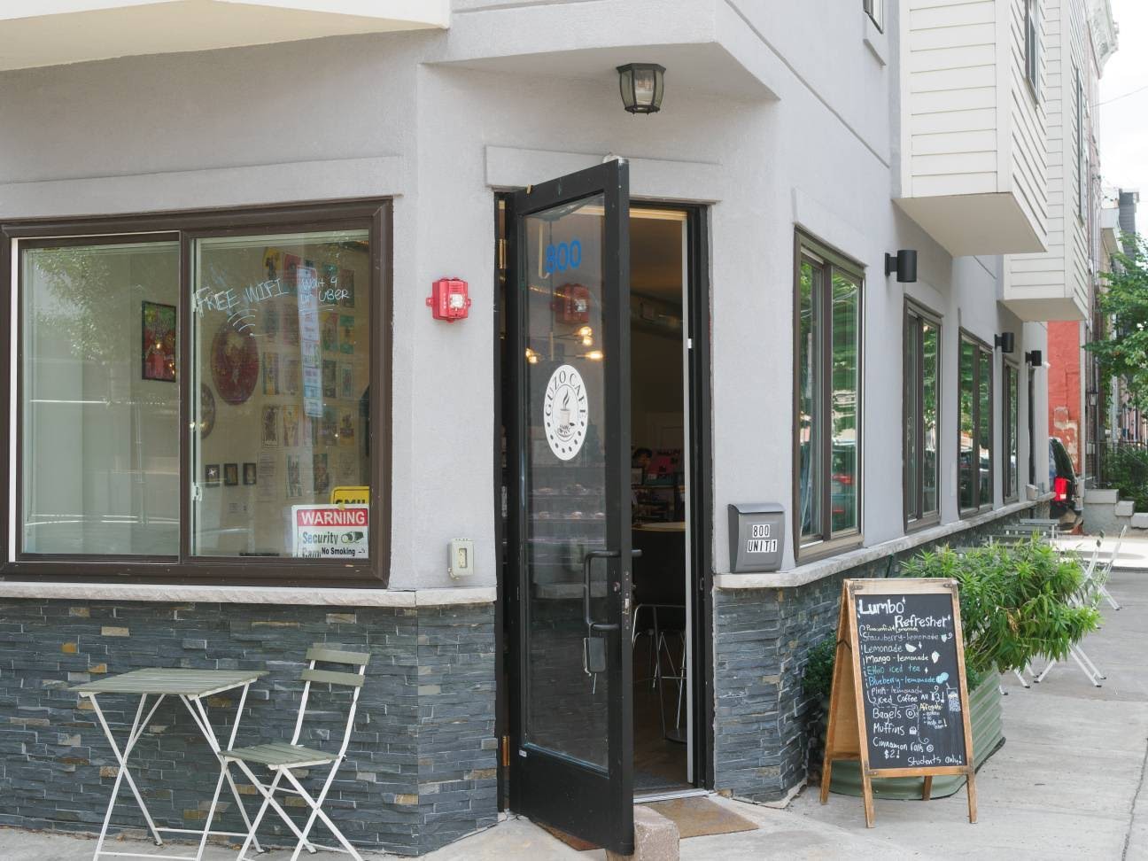 Guzo Cafe: the place