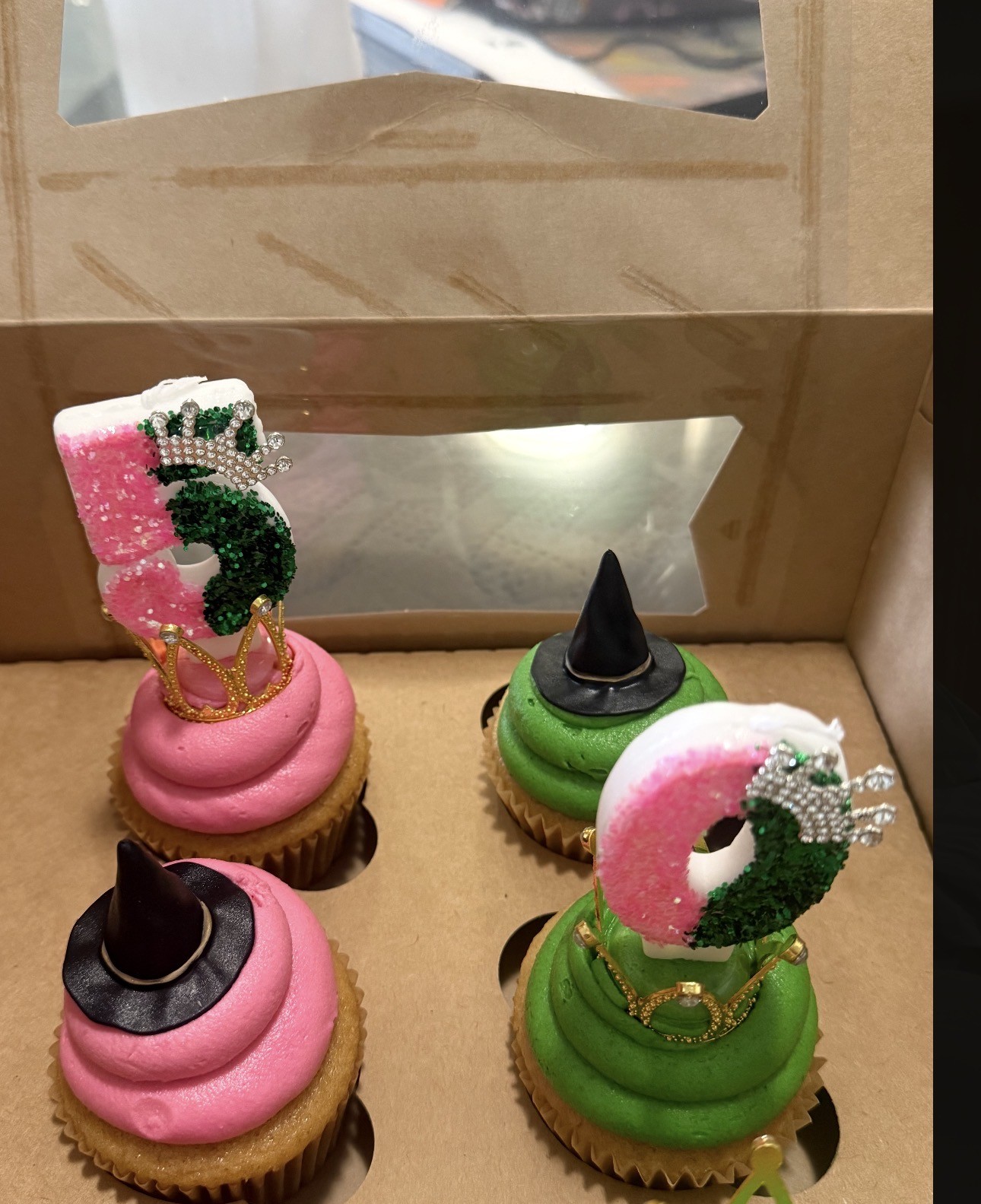 Dulce Vegan Bakery & Cafe: food & drinks