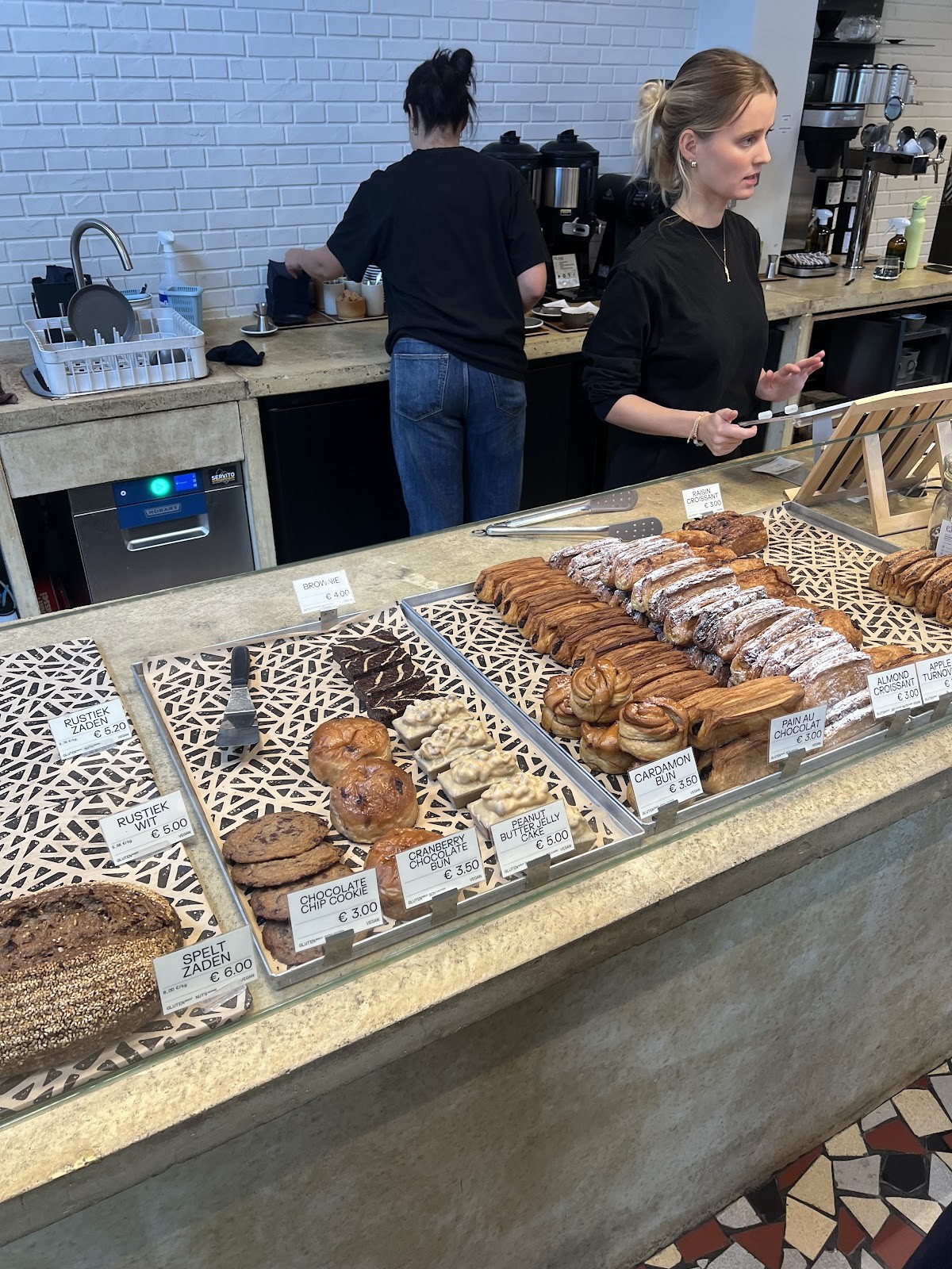 WAY Specialty coffee bar: the place