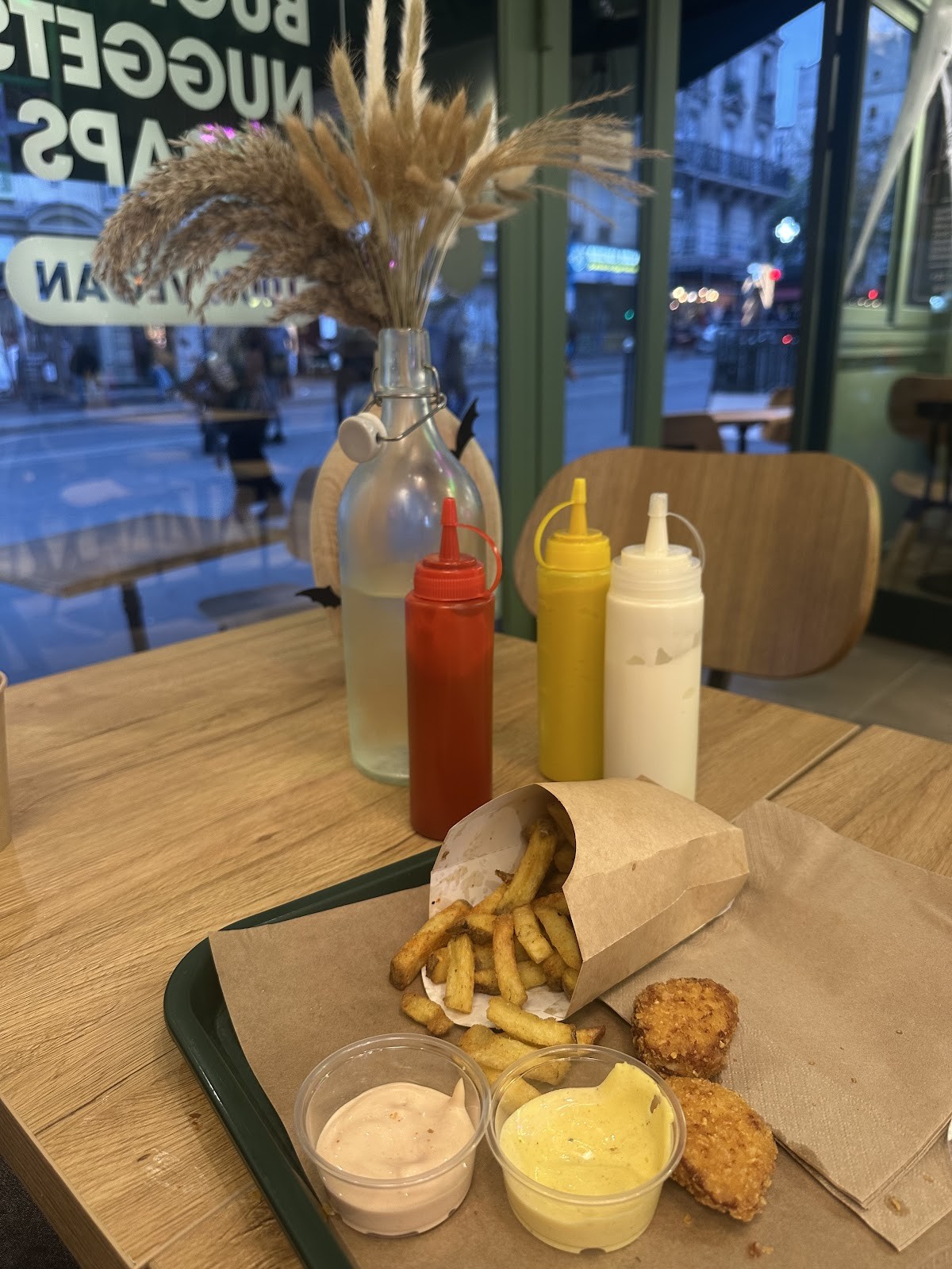 Green Farmer's Paris 11: food & drinks