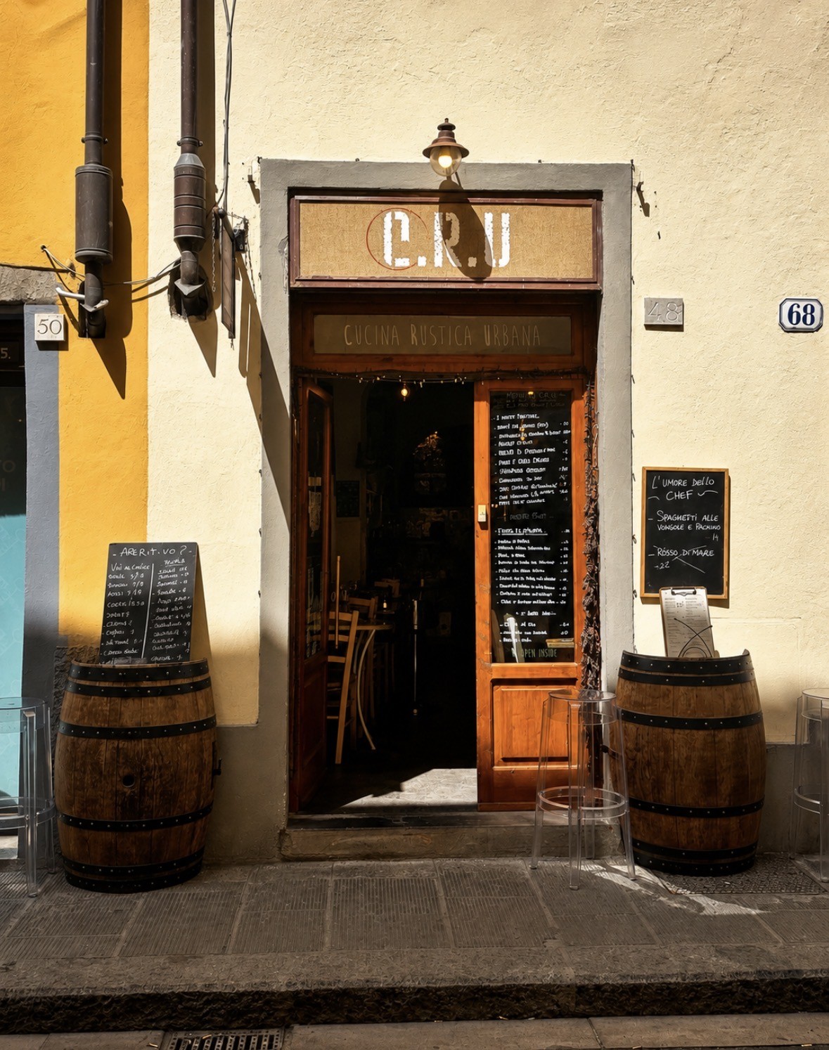 Cru - Cucina Rustica Urbana: the place