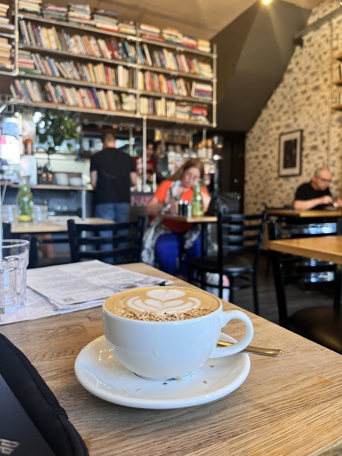 215 Hackney | Cafe & Brunch: the place