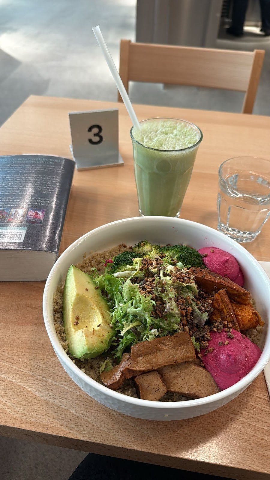 Roots: food & drinks