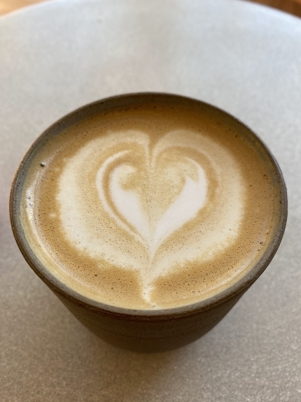 FluffysMTL: food & drinks