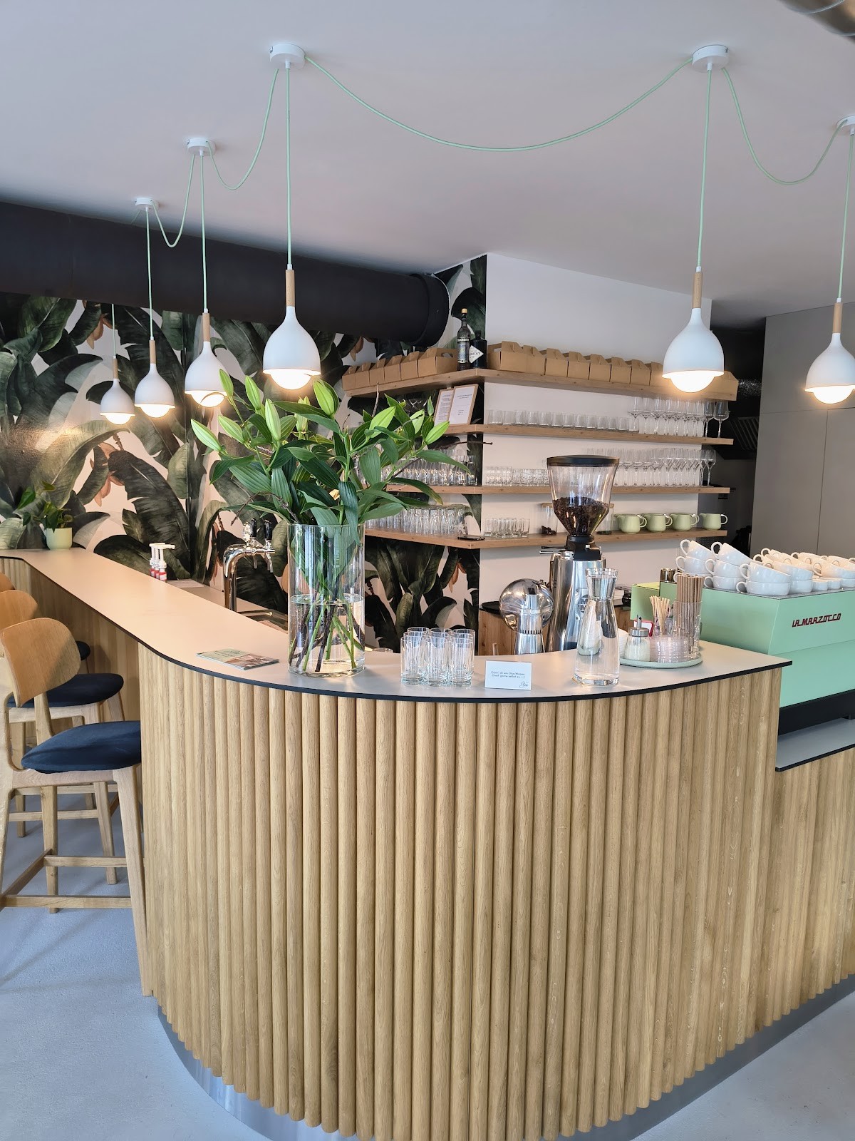ELOU: the place