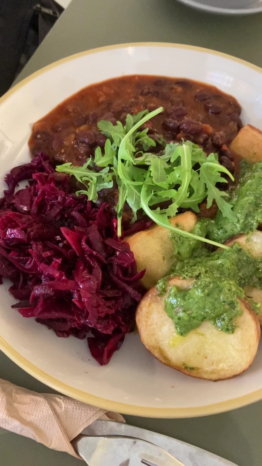 Mandala Café Bethnal Green: food & drinks