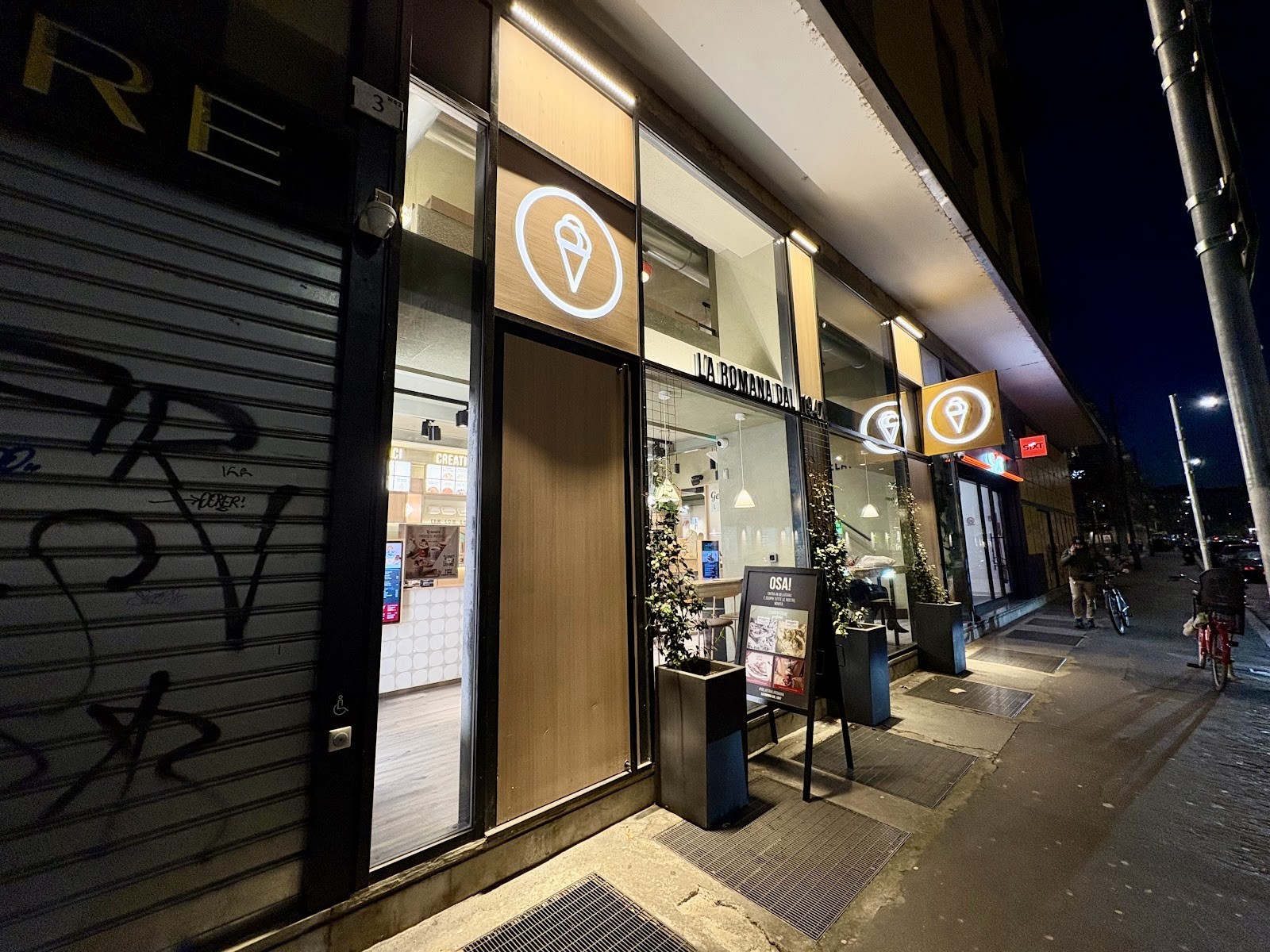 Gelateria La Romana dal 1947: the place