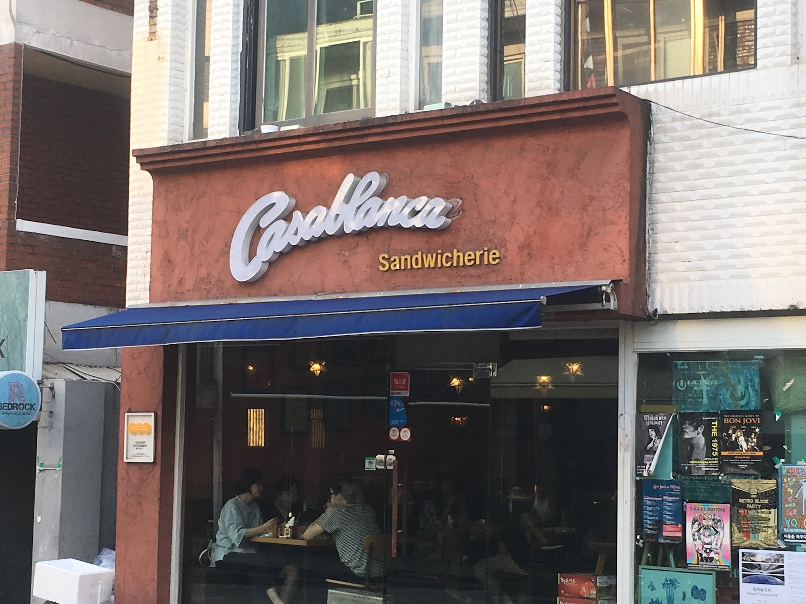Casablanca Sandwicherie مطعم مغربي: the place