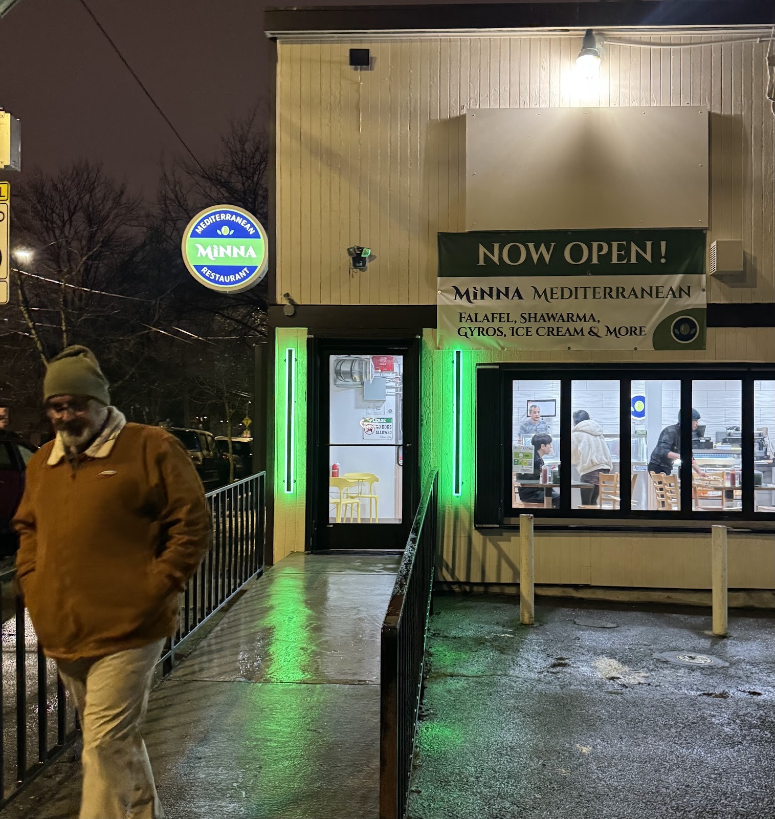 Minna Mediterranean Restaurant: the place