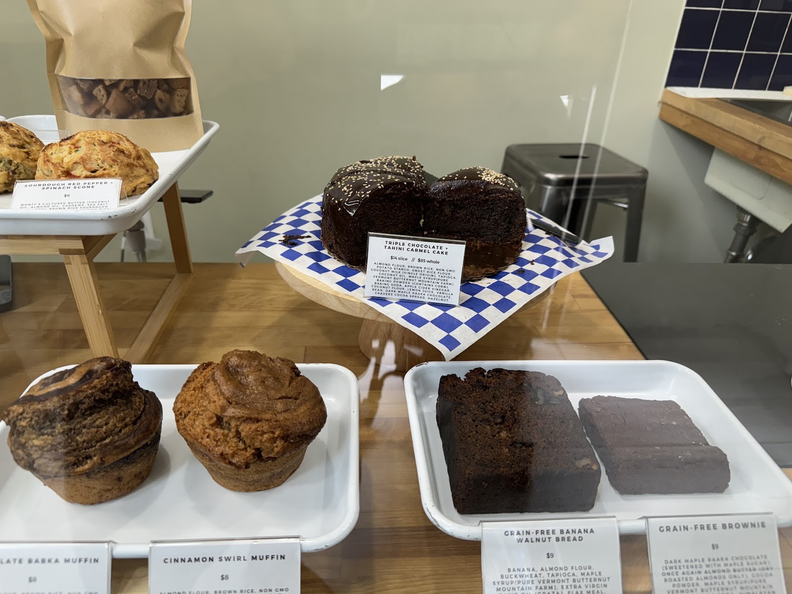 Sixteen Mill Bakeshop (window service): food & drinks