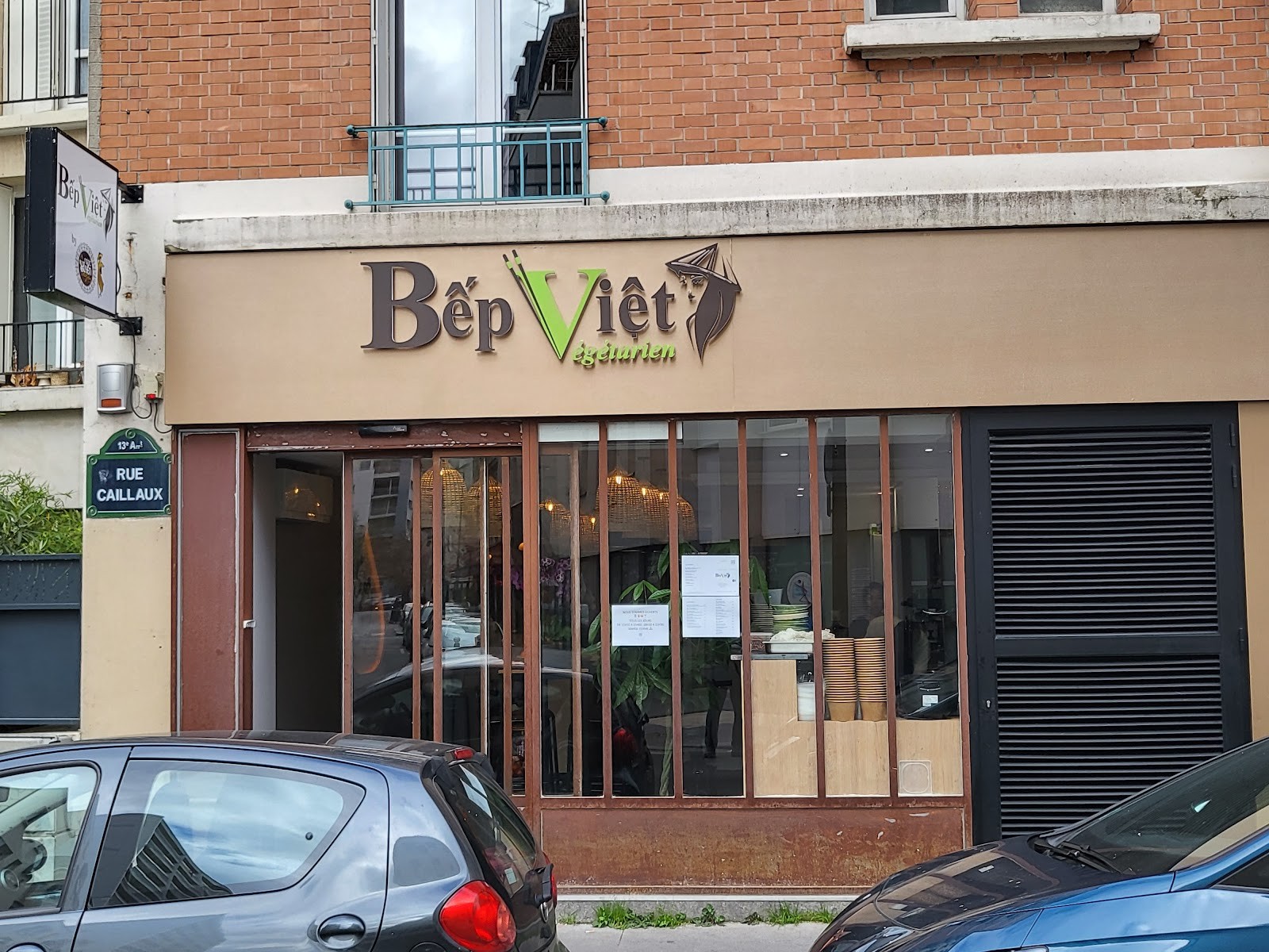 Bếp Việt: the place
