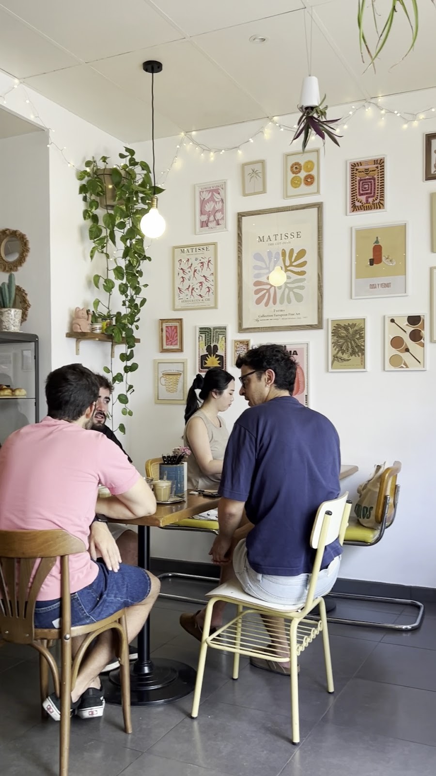 La Chusma • esmorzars i bar de barri •: the place