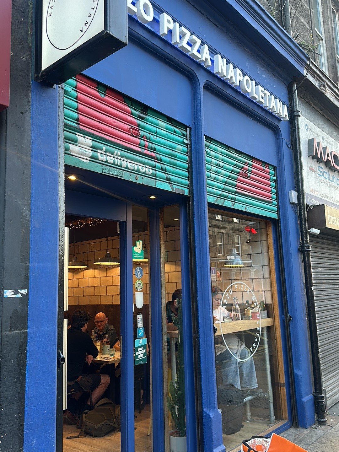 Razzo Pizza Napoletana: the place