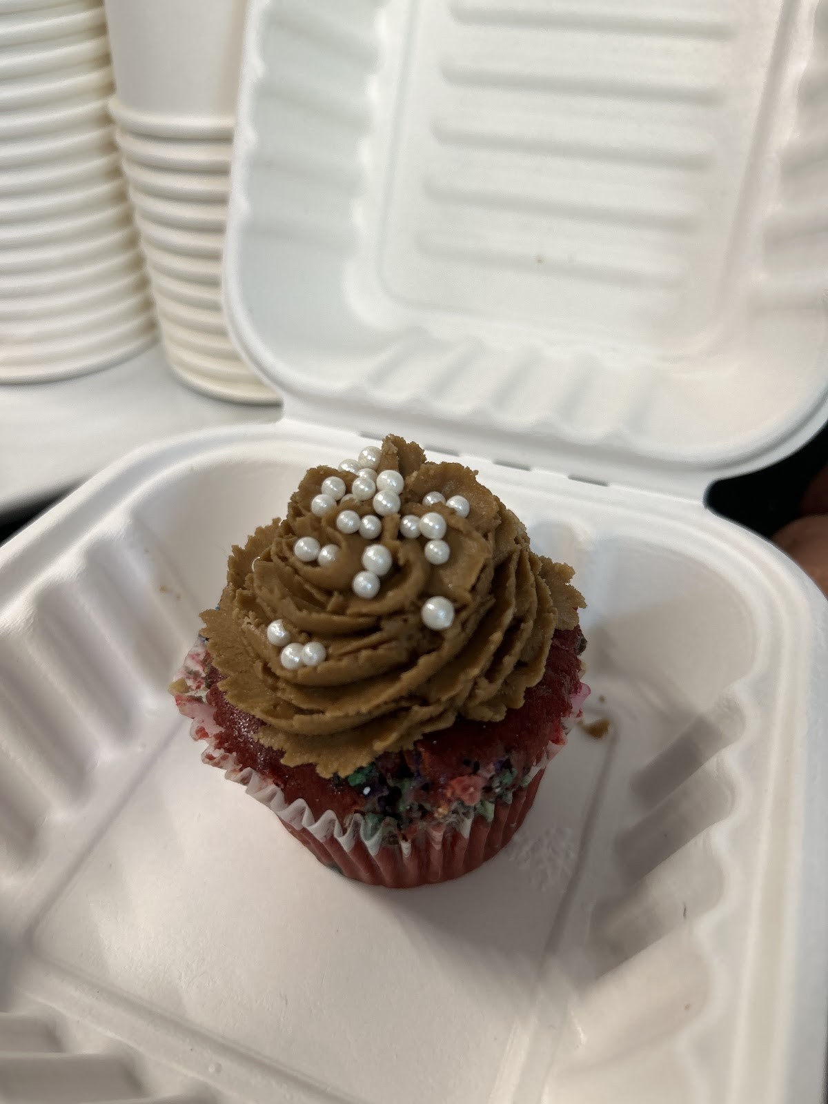 Catscratch Co-op Vegan Bakery: food & drinks
