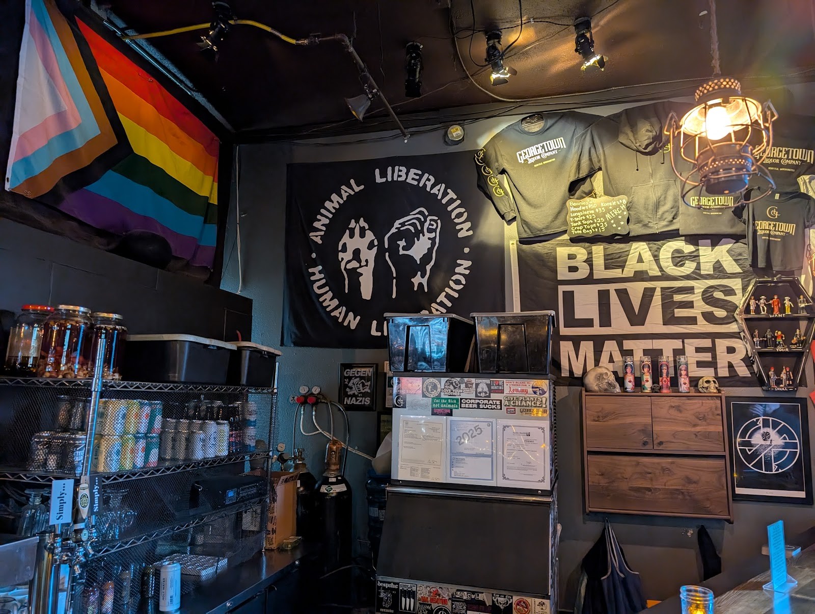 Georgetown Liquor Company: the place