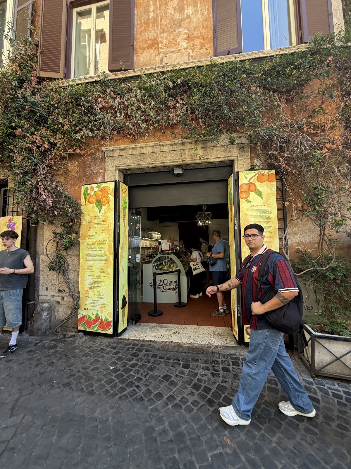 Gelateria del Teatro: the place