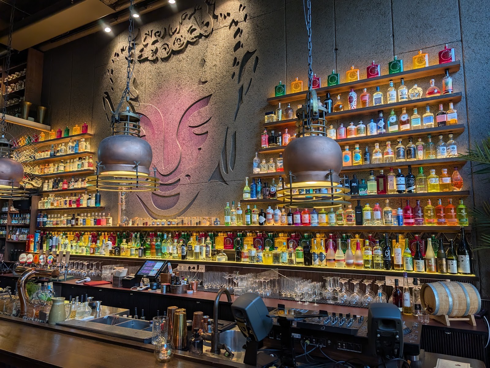Copper Club - Gin Bar & Asian Bistro: the place