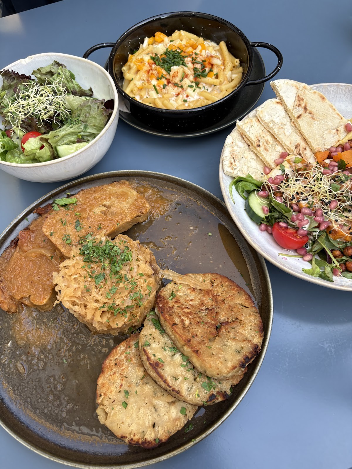 SOULA - mindful eatery & drinks: food & drinks