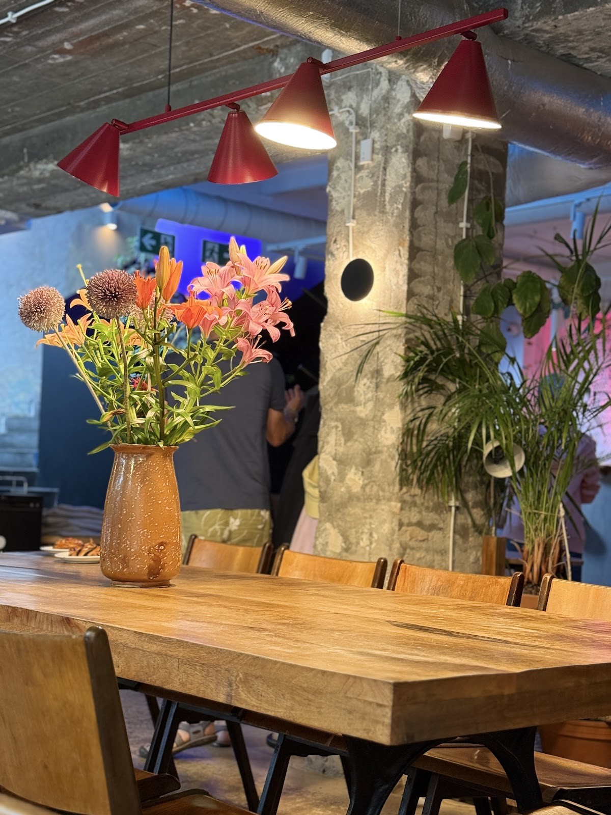 Zgoda Cafe: the place