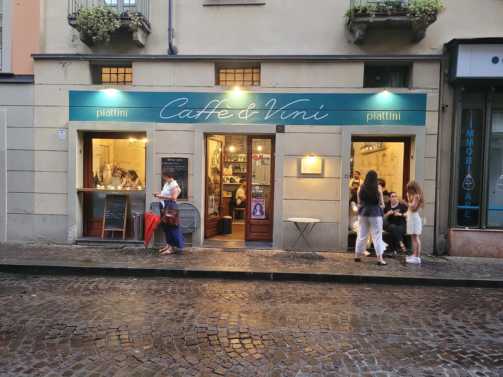 Piattini Caffe Vini: the place