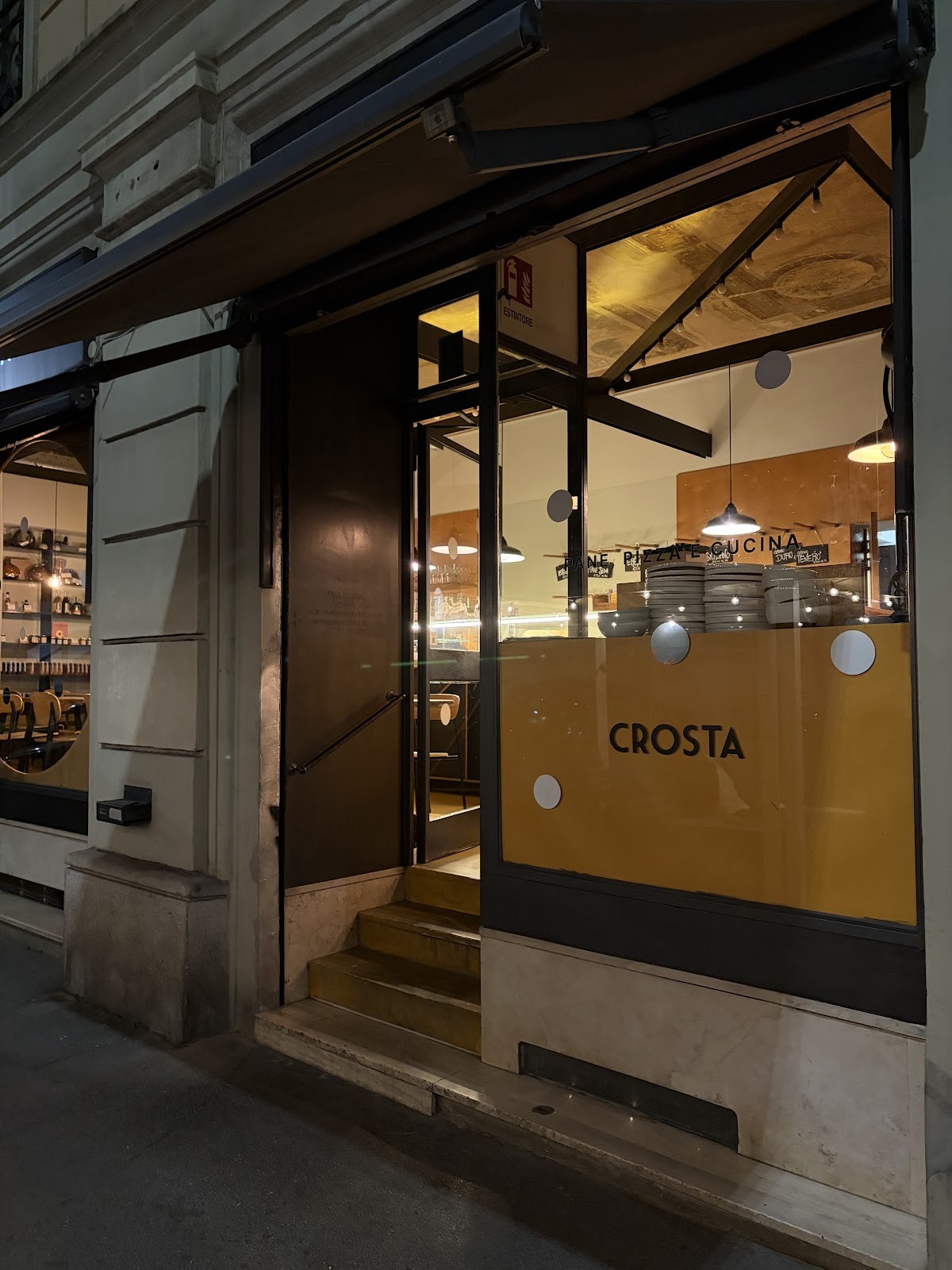 Crosta: the place