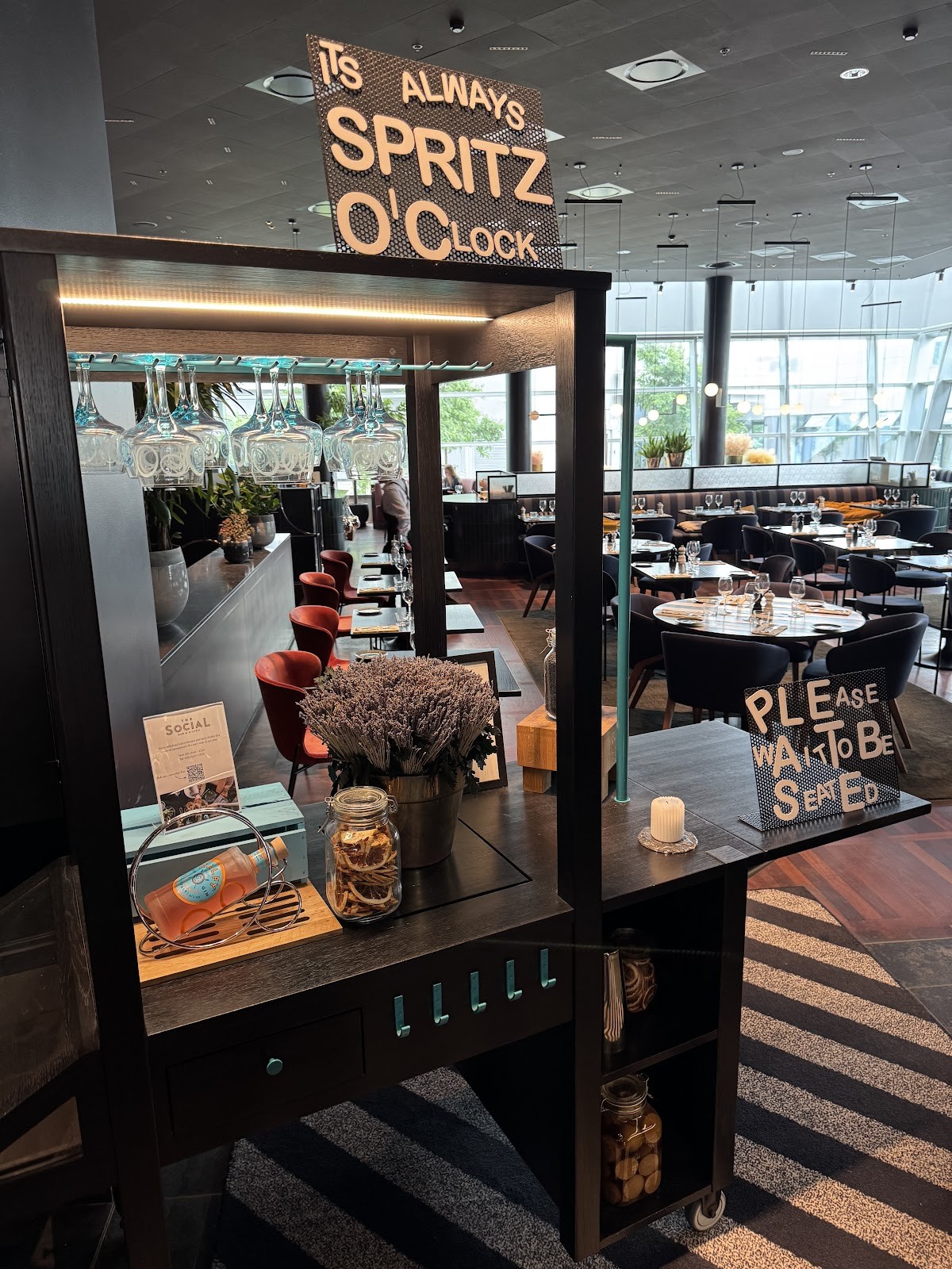 Social Bar & Bistro - Clarion Hotel Copenhagen Airport: the place