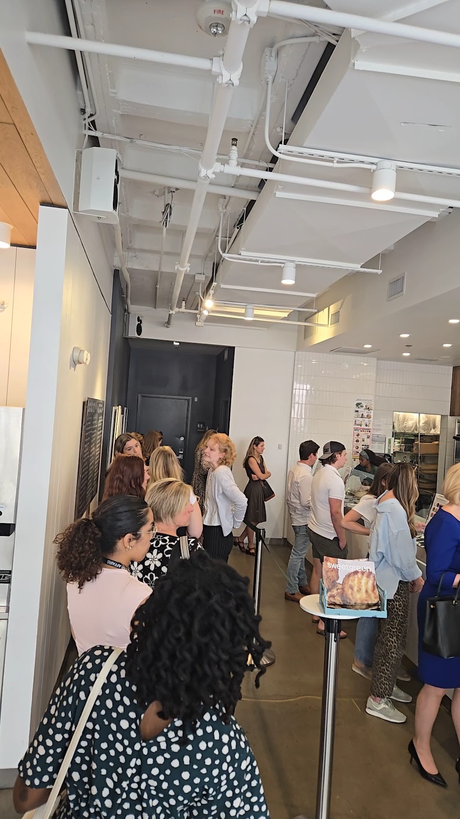 sweetgreen - Healthy Salads, Wraps, and Bowls: the place