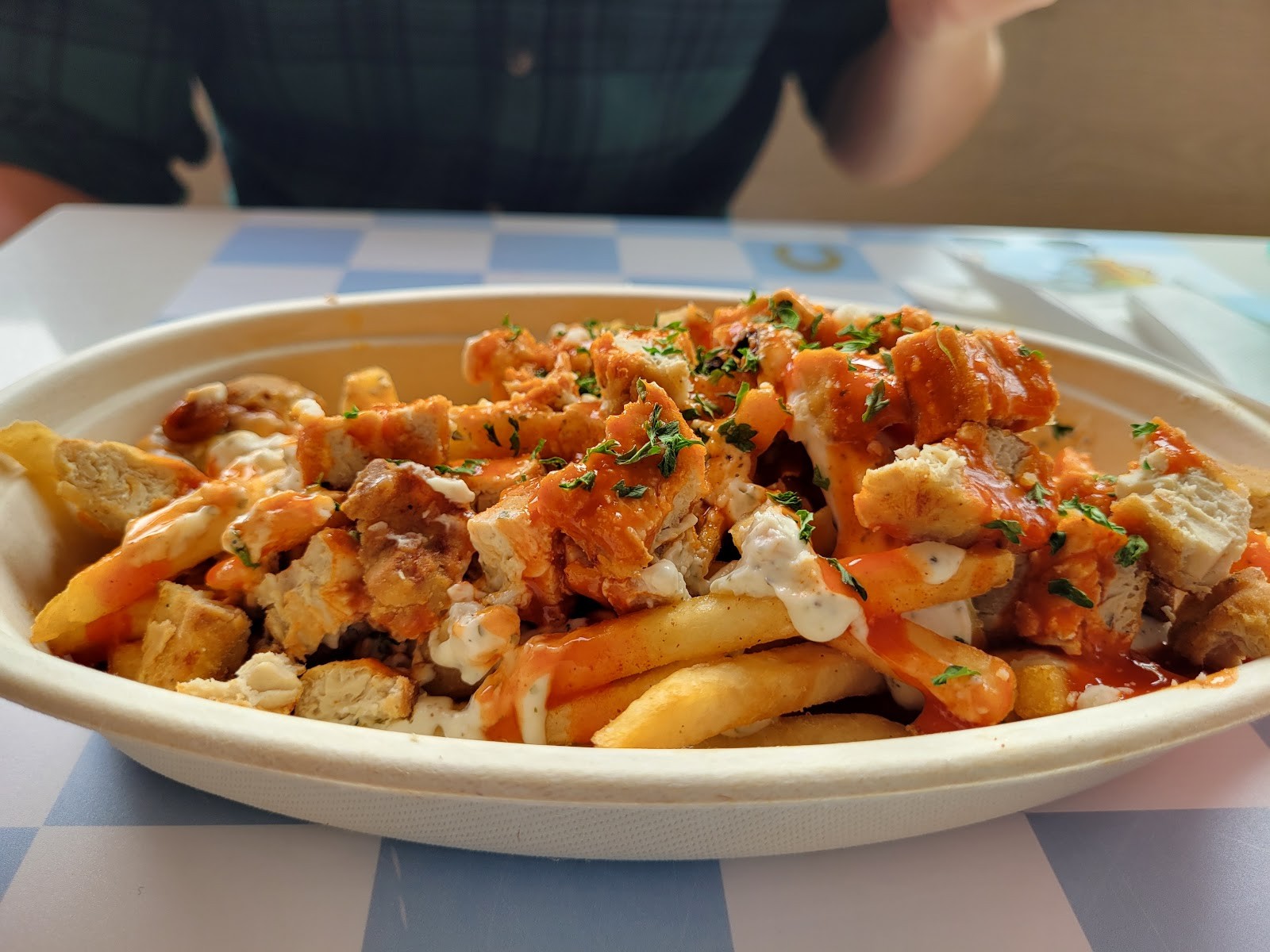 Val's Vegan Kitchen: food & drinks
