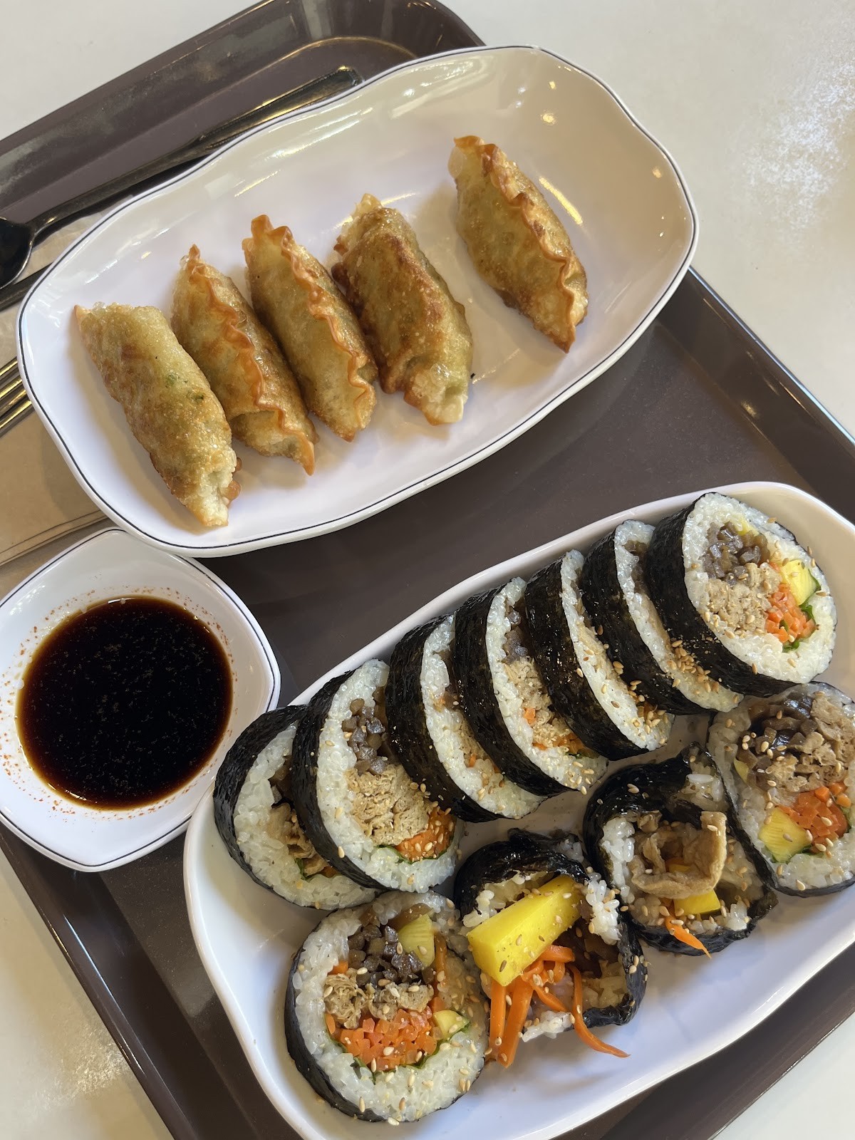 Maru Jayeonsik Gimbap: food & drinks
