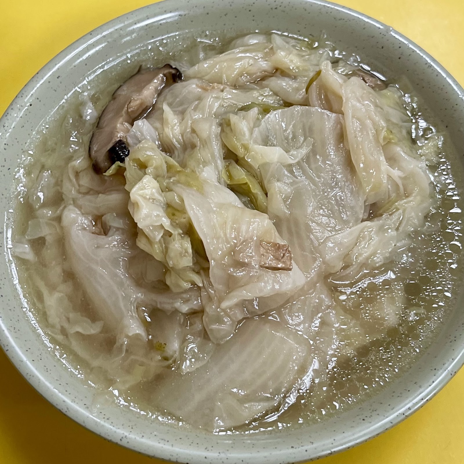 Ningxia Vegetarian Restaurant - 寧夏素食小館: food & drinks