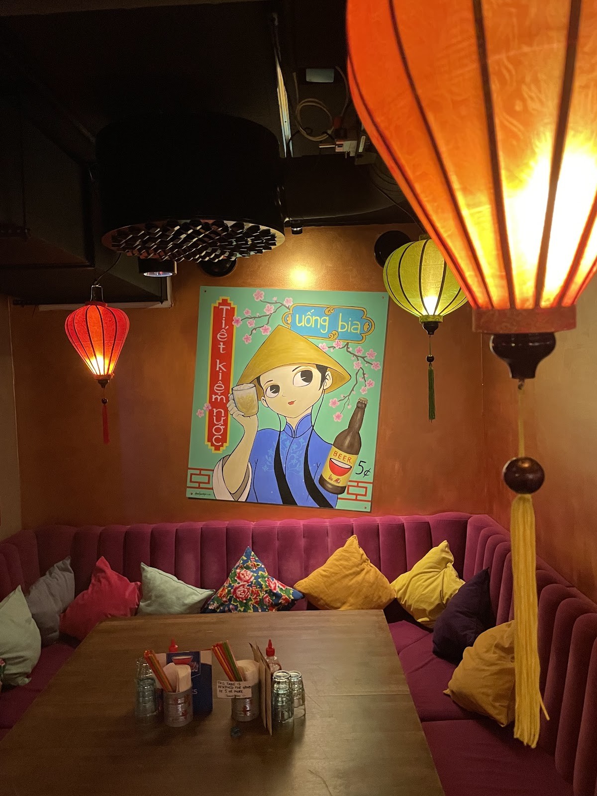 Restaurant Lie Mi Bulevardi: the place