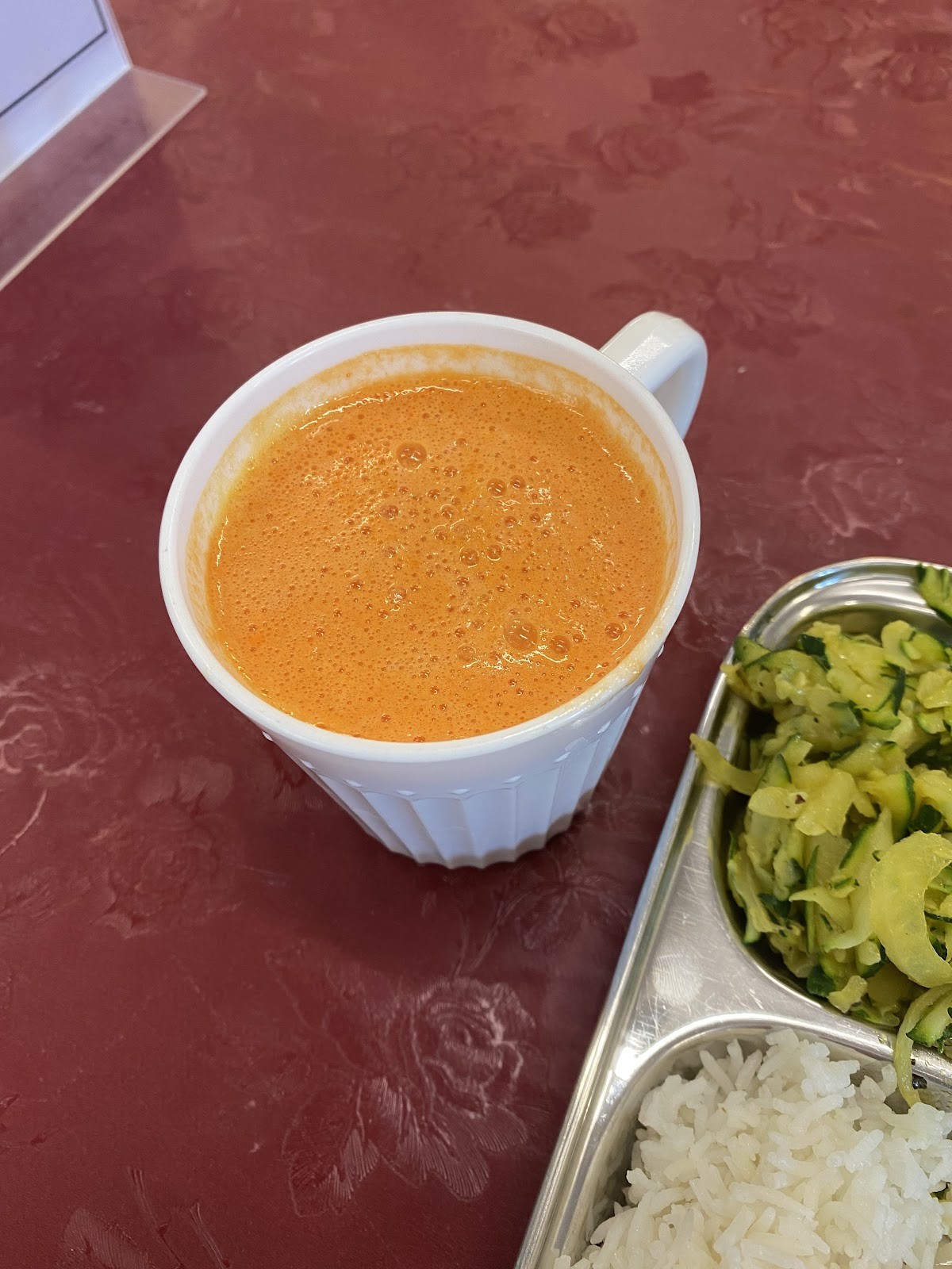 Thenga Cafe: food & drinks