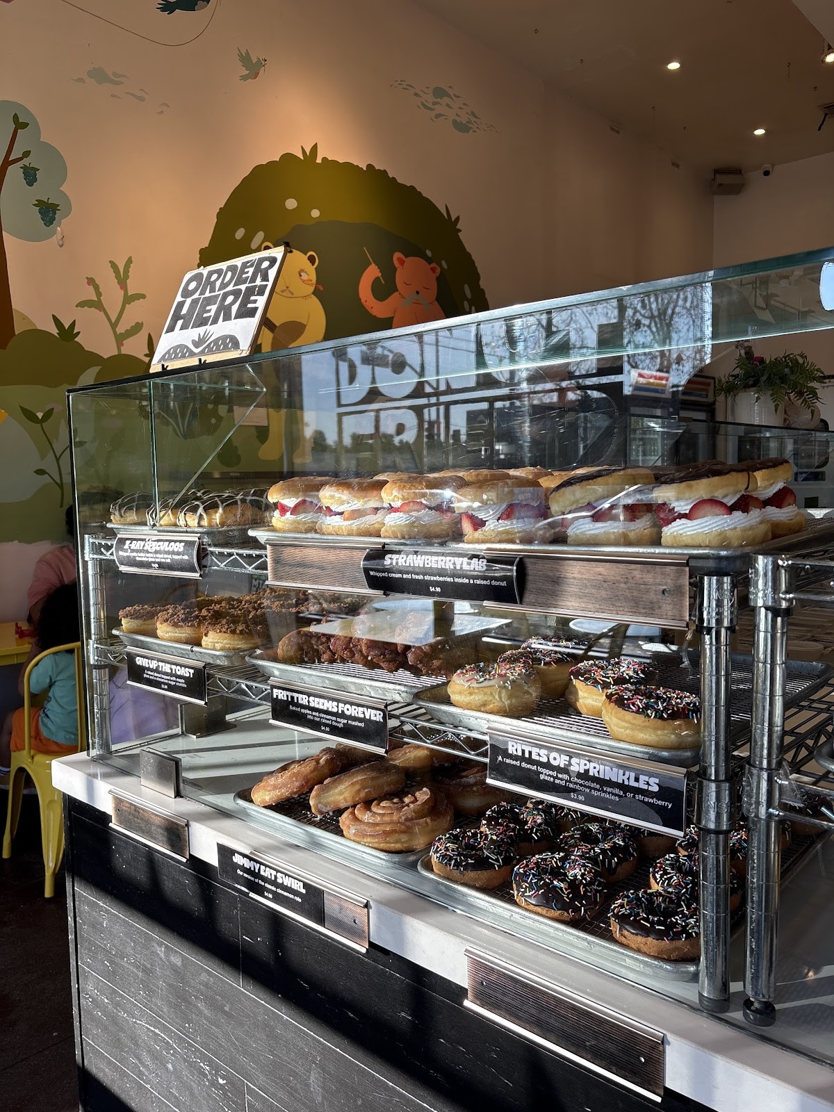 Donut Friend - Highland Park - Dessert, Ice Cream, Coffee & More: the place
