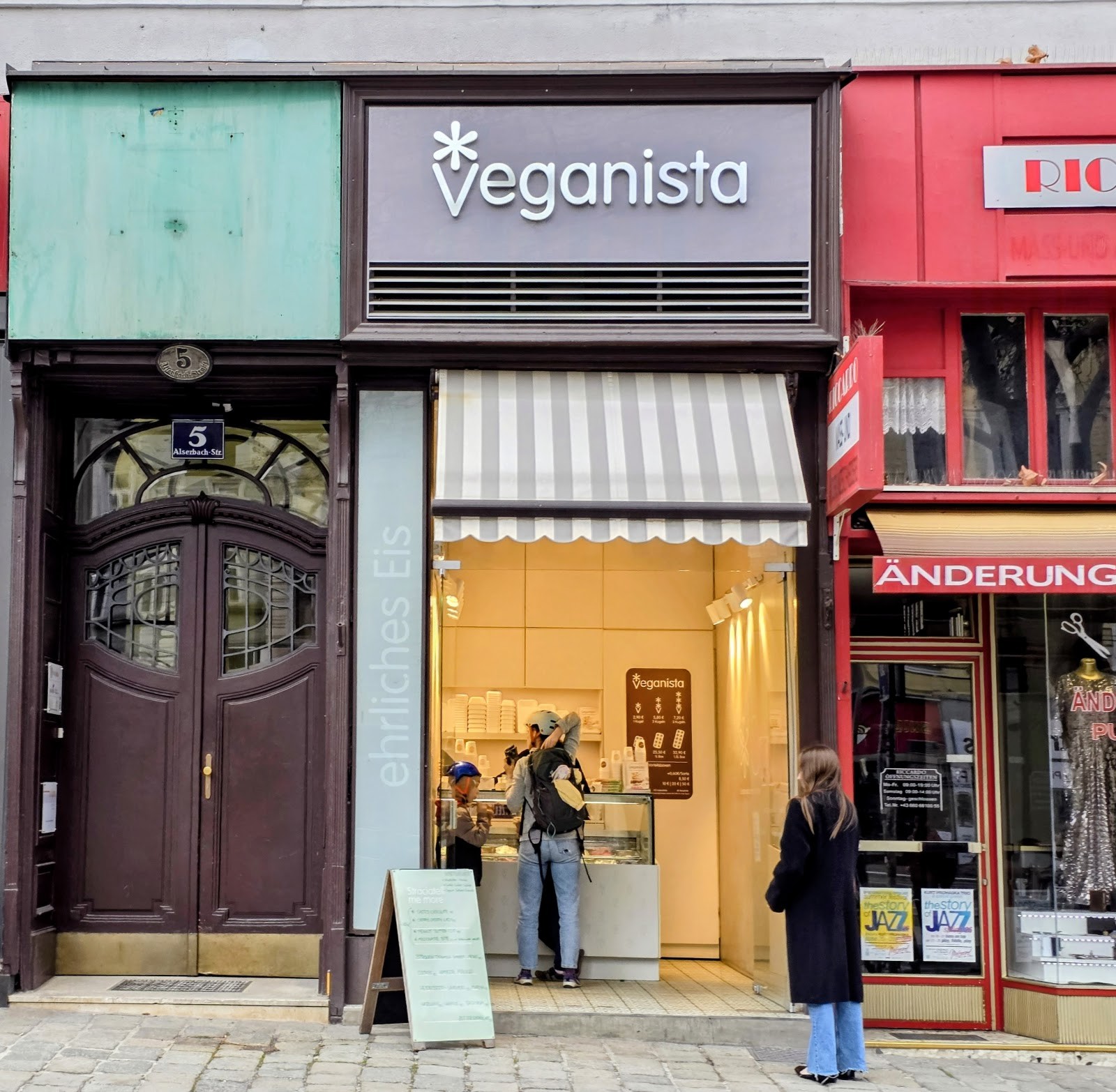 Veganista: the place
