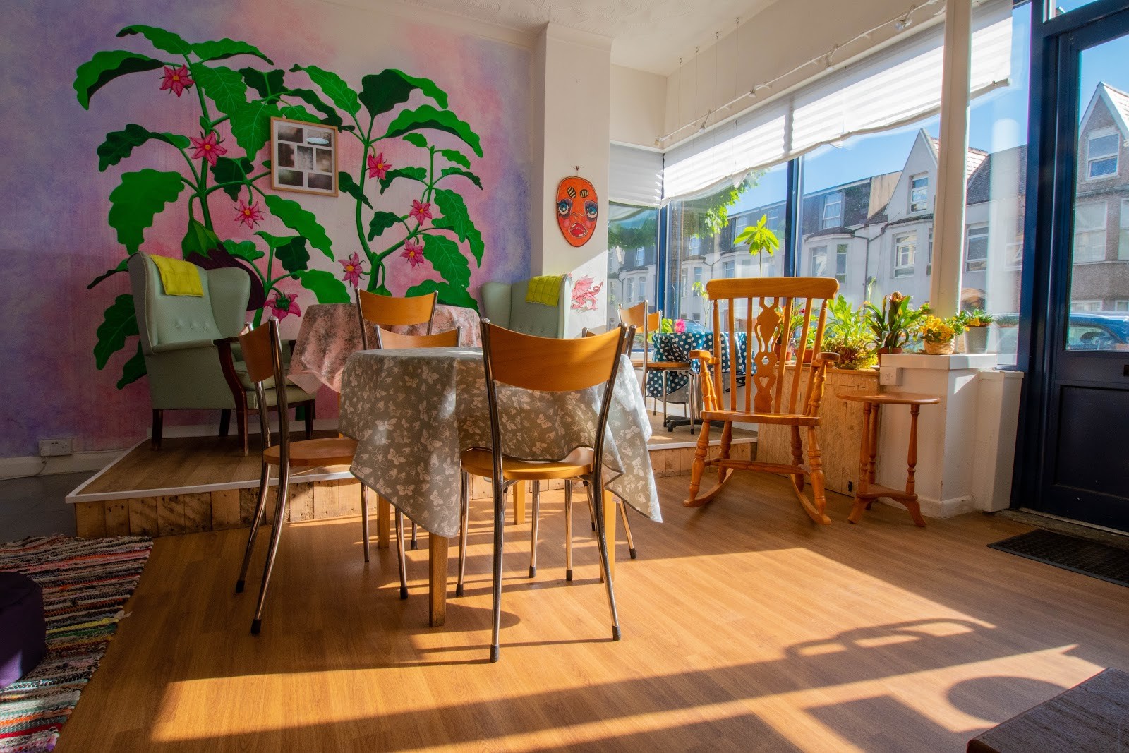 Aubergine Café: the place