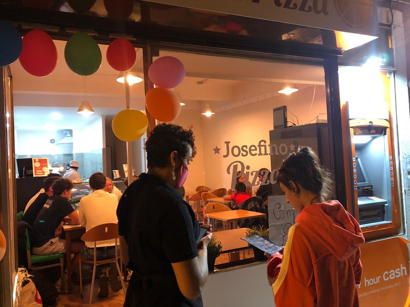 Josefino Pizza: the place